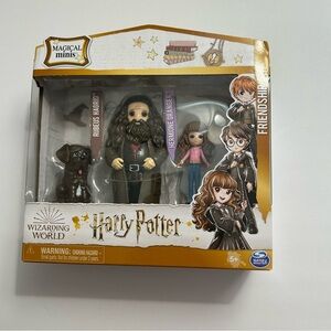 💎New!-Harty Potter Wizarding World Magical Minis Friendship Set